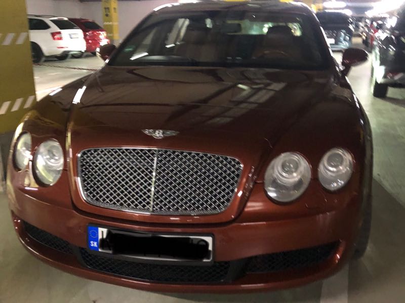Bentley Continental GT (2004) spotted in Košice, Slovakia