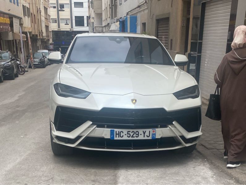 Lamborghini Urus spotted in Al Hoceïma