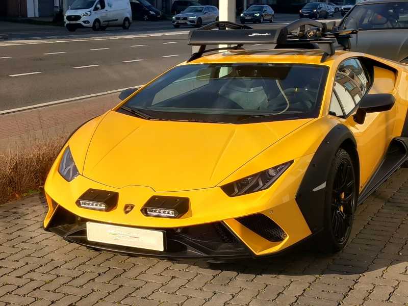 Lamborghini Huracán (2021) spotted in Antwerp, Belgium