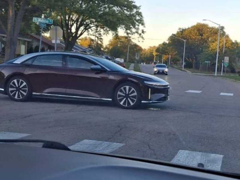 Lucid Air spotted in Hoffman Estates