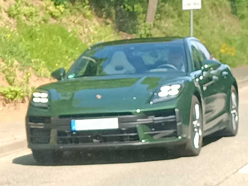 Porsche Taycan (2020) spotted in Aalen, Germany