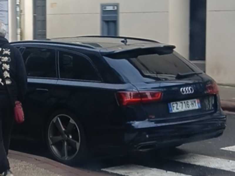 Audi RS4 Avant spotted in Saint-Affrique