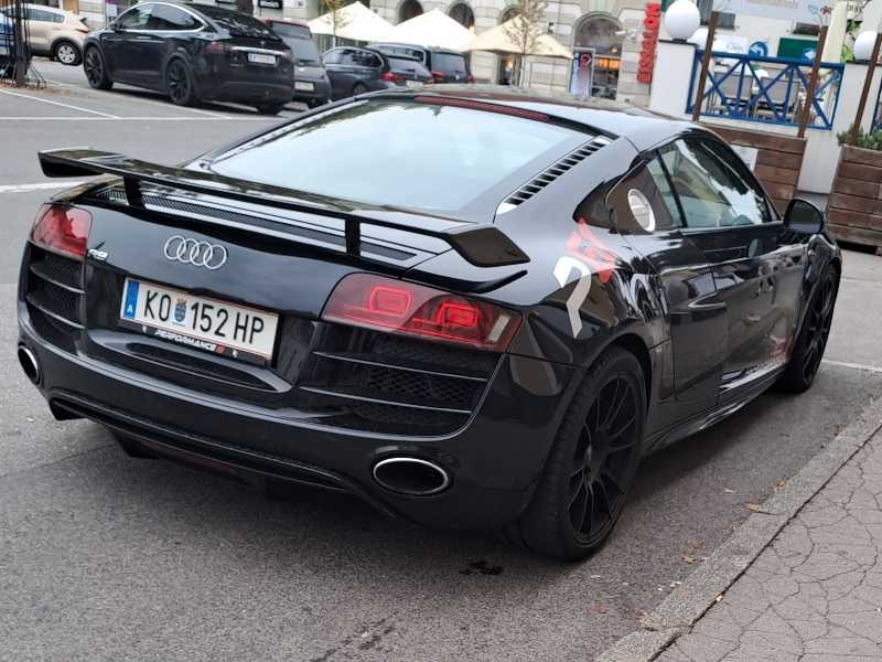 Audi R8 V10 spotted in Vienna