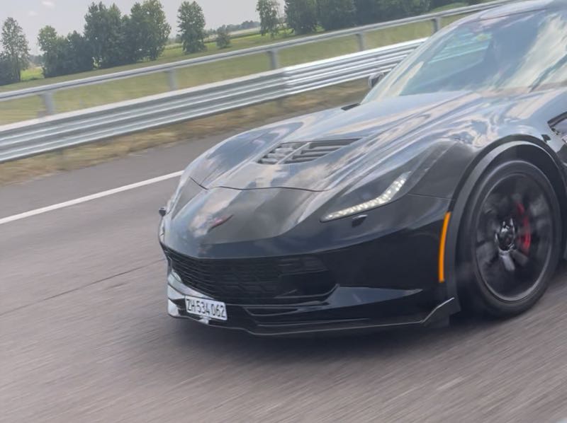 Chevrolet Corvette Z06 spotted in Naples