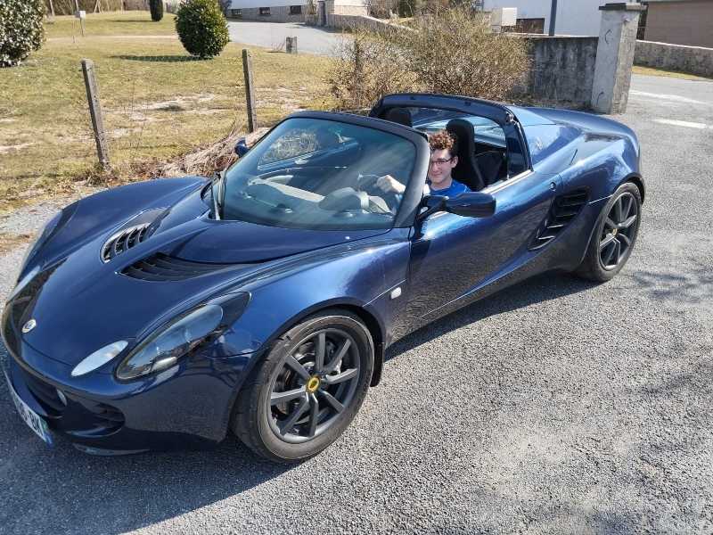 Lotus Elise (2017) spotted in Rosiers-d'Égletons, France