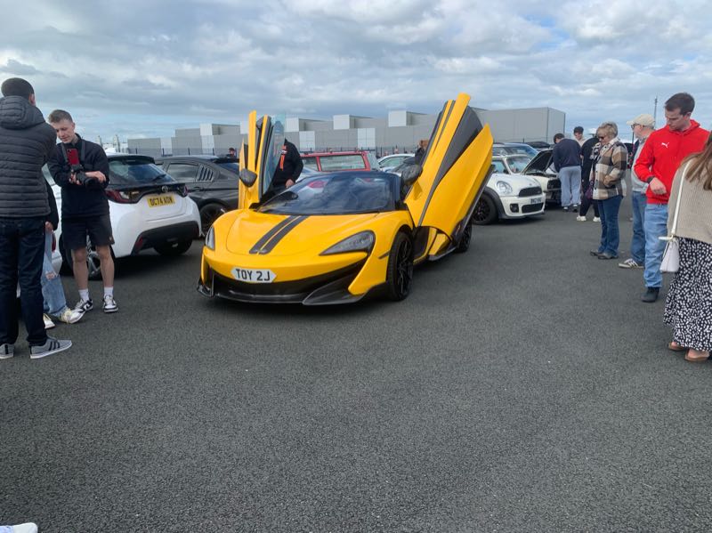 McLaren P1 spotted in Scunthorpe