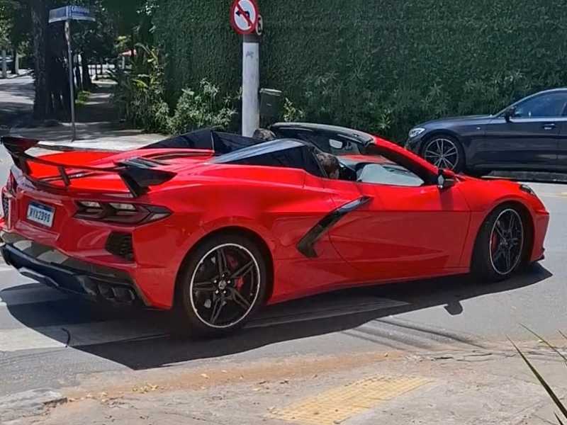Chevrolet Corvette Stingray (2021) spotted in São Paulo, Brazil