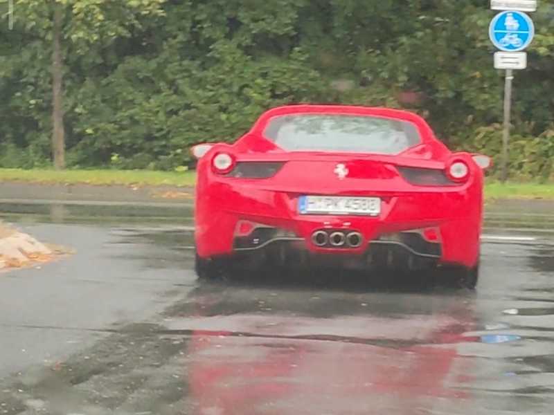Ferrari 458 Italia spotted in Hameln