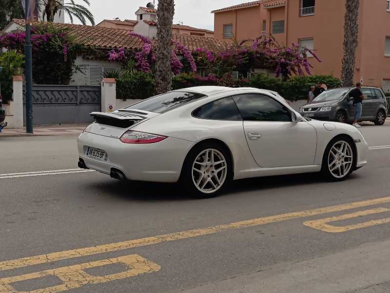 Porsche 911 spotted in Torroella de Montgrí