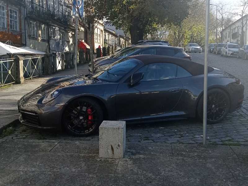 Porsche 911 Cabriolet (2023) spotted in Vila de Rei, Portugal