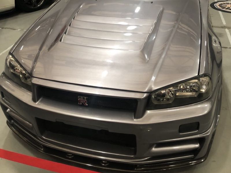 Nissan GT-R R34 spotted in Istanbul