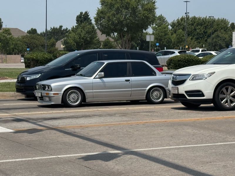 BMW M3 (1990) spotted in Edmond, United States