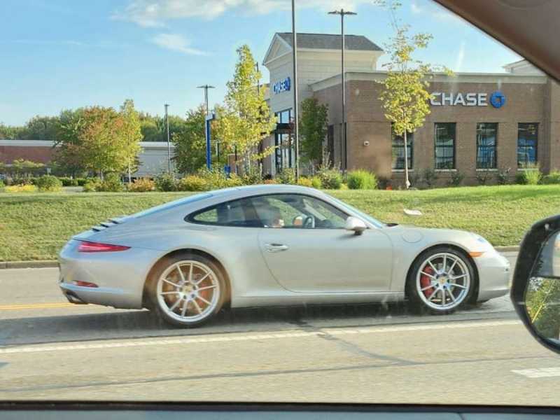 Porsche 911 (2015) spotted in Raytown, United States