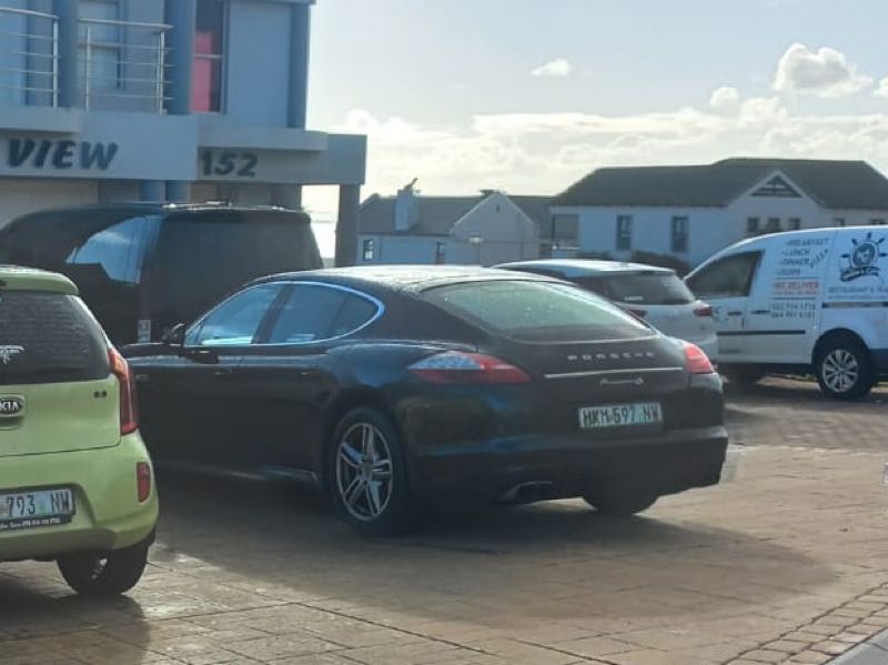 Porsche Panamera spotted in Saldanha