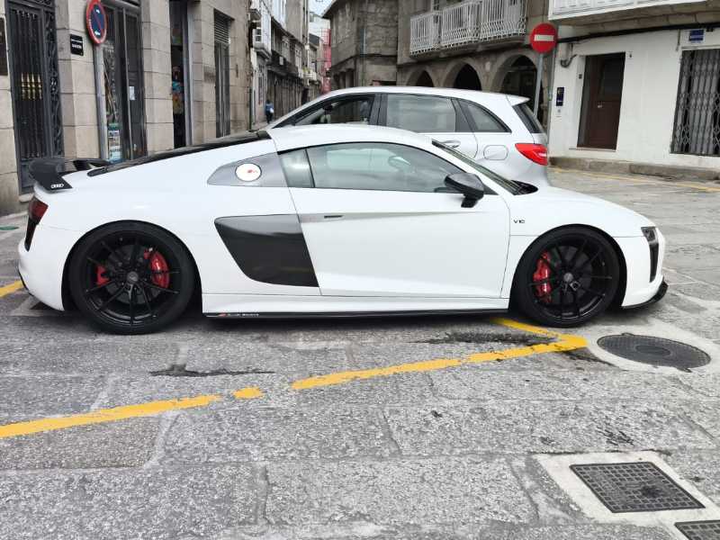 Audi R8 spotted in Pontevedra