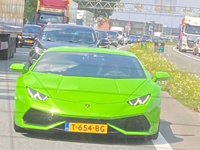 Lamborghini Huracán (2018) spotted in Arnhem, The Netherlands