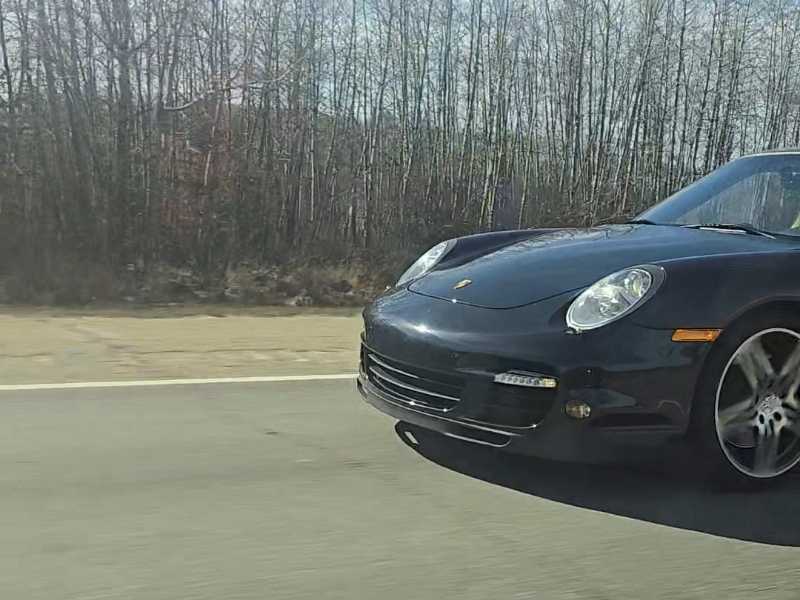 Porsche 911 spotted in Red Deer