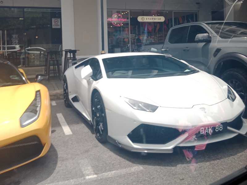 Lamborghini Huracán spotted in Miri