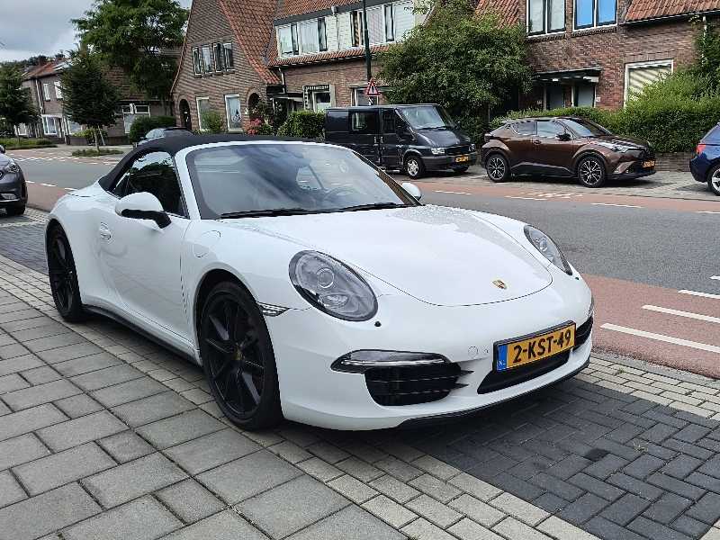 Porsche 911 Cabriolet (2015) spotted in Utrecht, The Netherlands