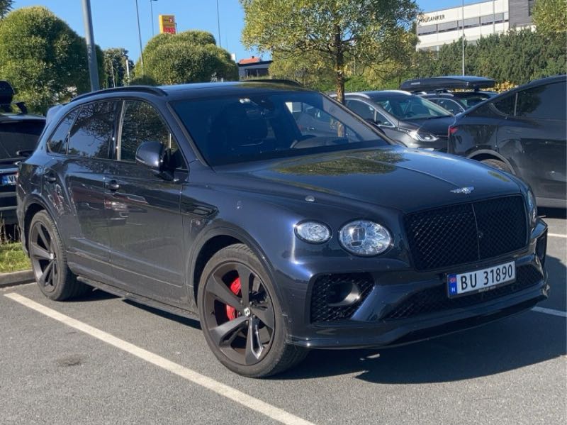 Bentley Bentayga (2021) spotted in Brumunddal, Norway