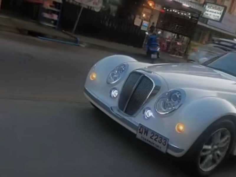 Morgan Plus 8 spotted in Nong Chok