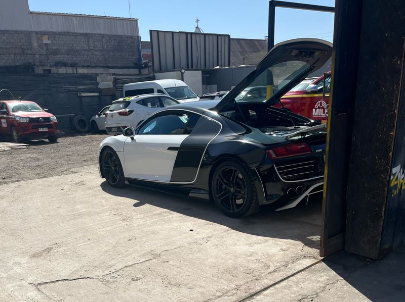 Audi R8 spotted in Antofagasta