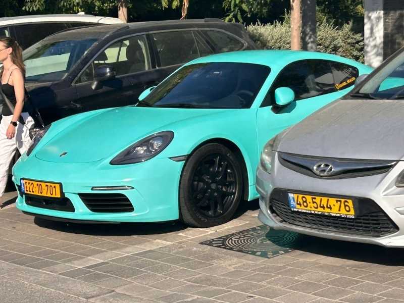 Porsche 718 Cayman spotted in Égkomi