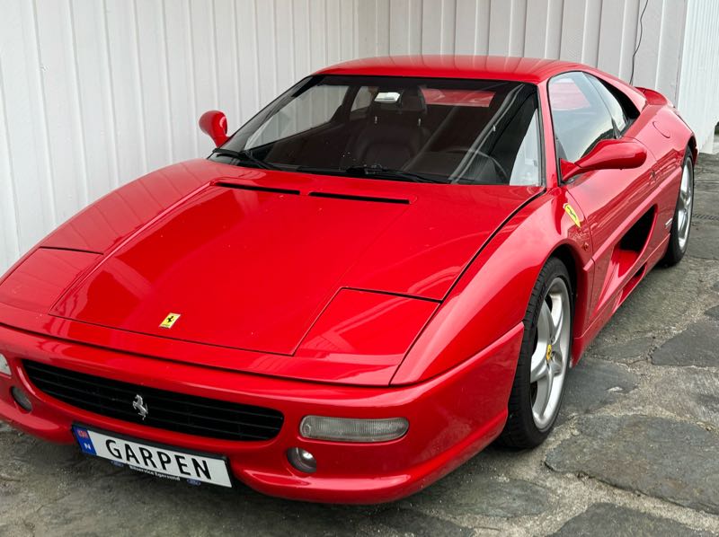 Ferrari 355 spotted in Egersund