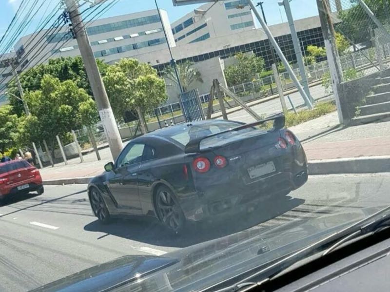 Nissan GT-R spotted in Vila Velha