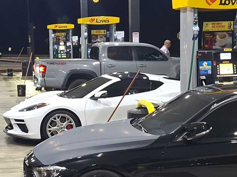 Chevrolet Corvette C8 spotted in Statesville