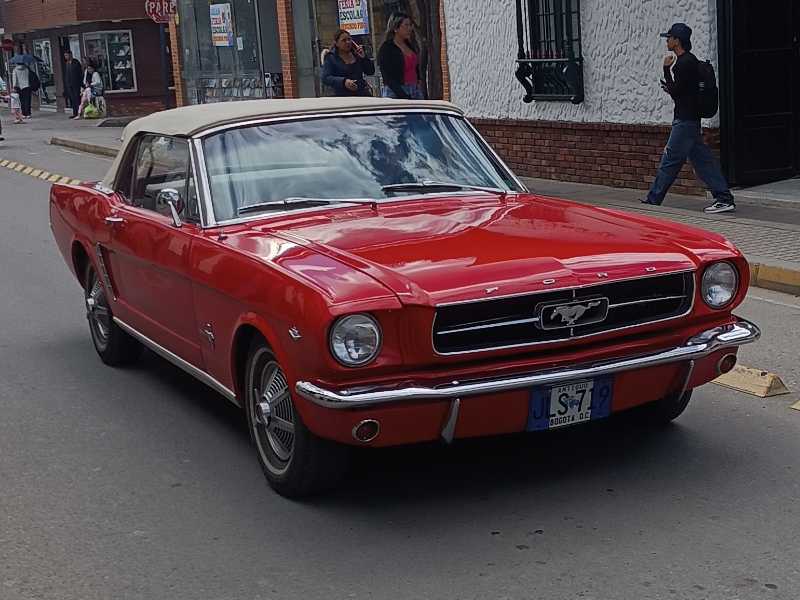 Ford Mustang spotted in Zipaquirá