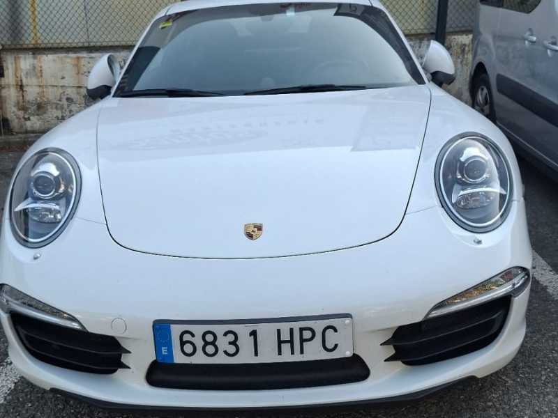 Porsche 911 (2016) spotted in Sant Boi de Llobregat, Spain