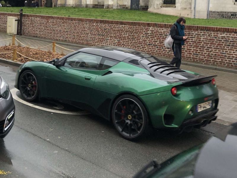 Lotus Evora spotted in Villeneuve-d'Ascq