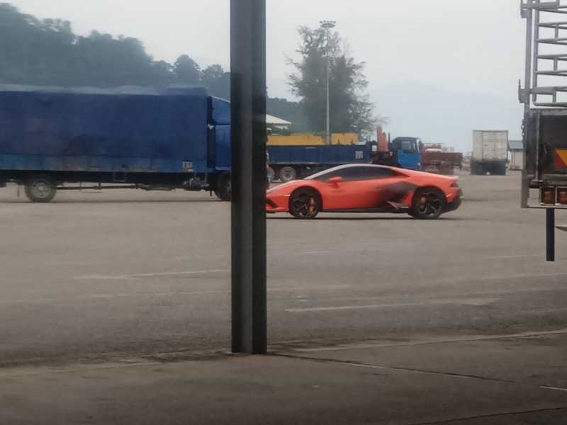 Lamborghini Huracán (2020) spotted in Langkawi, Malaysia