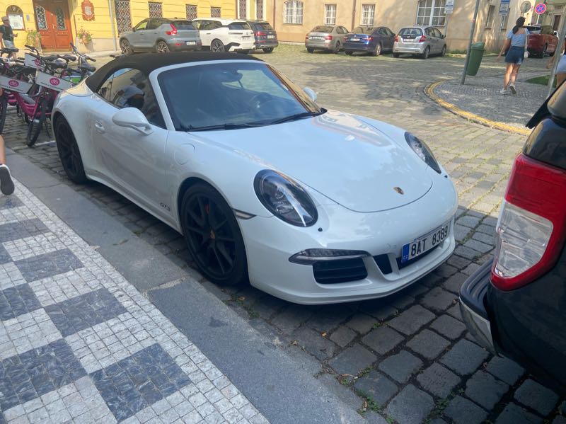 Porsche 911 Carrera GTS spotted in Prague
