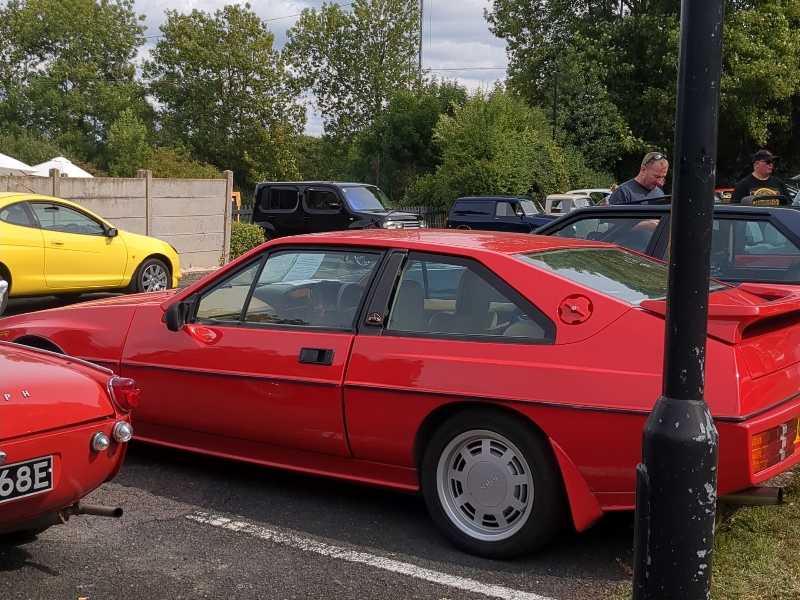 Lotus Esprit spotted in Kidderminster