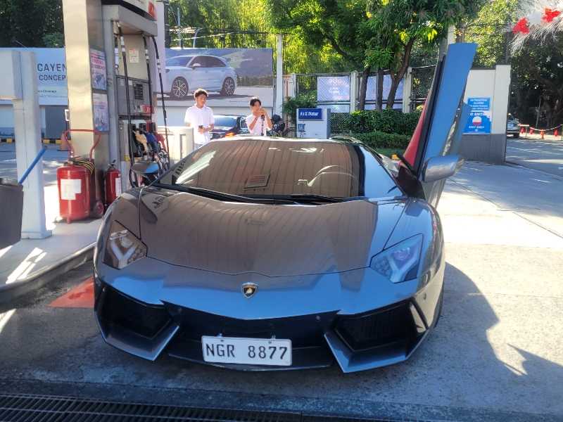 Lamborghini Aventador spotted in Dasmariñas