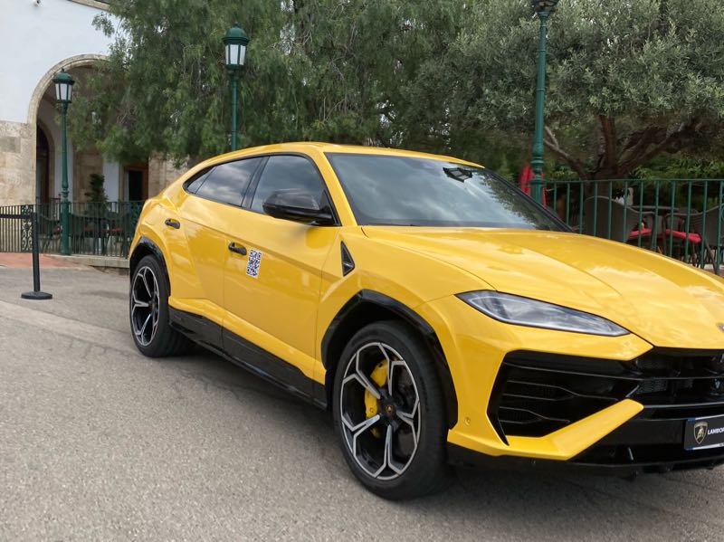 Lamborghini Urus (2021) spotted in Girona, Spain