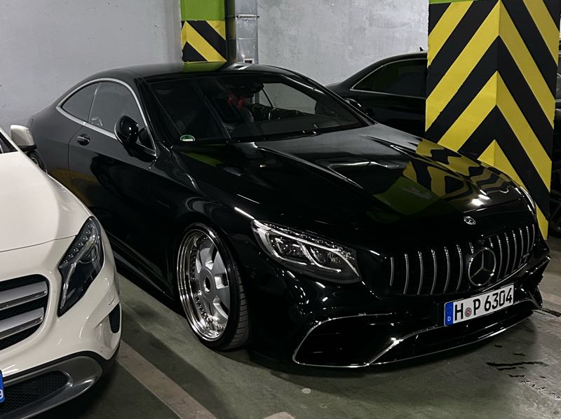 Mercedes-Benz S-Class spotted in Mitrovicë