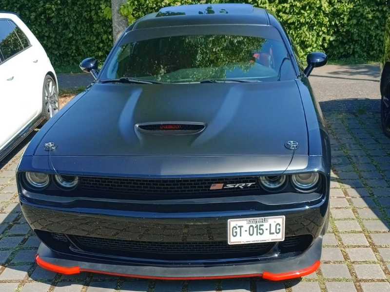 Dodge Challenger SRT (2021) spotted in Hordain, France