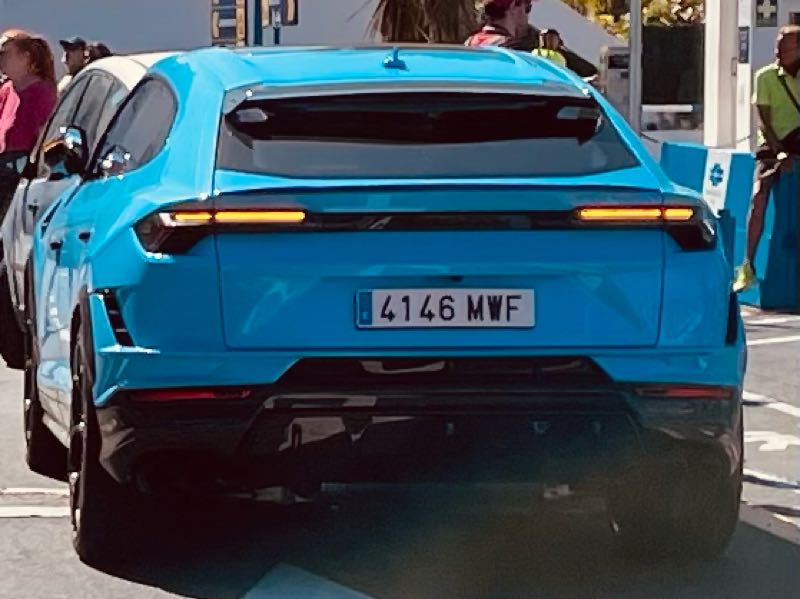 Lamborghini Urus spotted in Arona