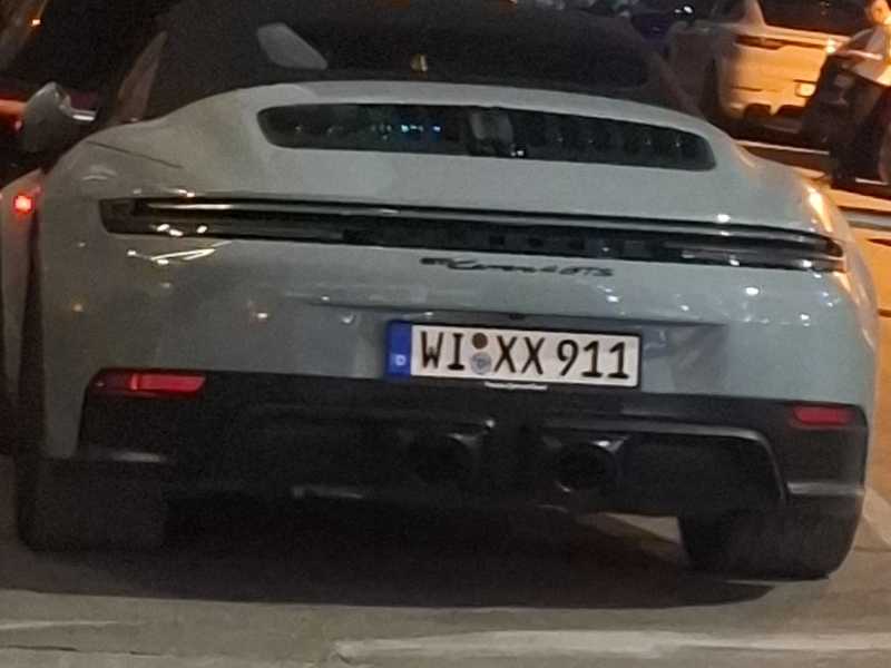 Porsche 911 Carrera GTS (2021) spotted in Lješnica, Montenegro