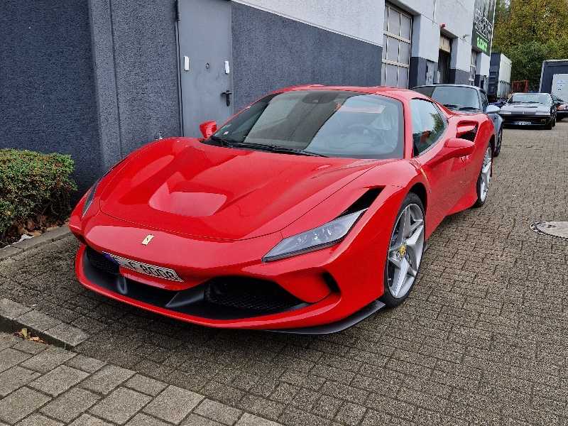 Ferrari F8 Tributo spotted in Gladbeck