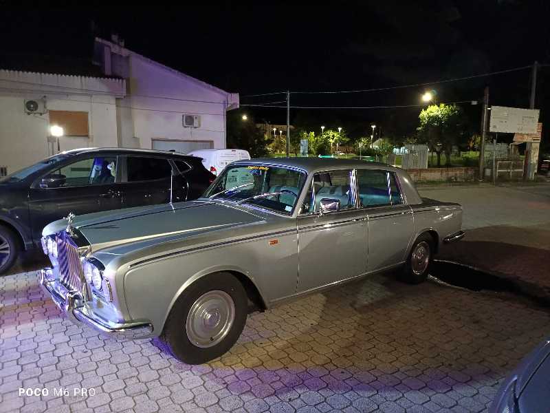Rolls-Royce Silver Shadow (1976) spotted in Cosenza, Italy