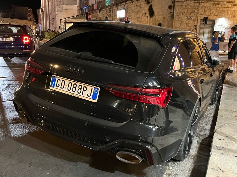 Audi RS6 spotted in Molfetta