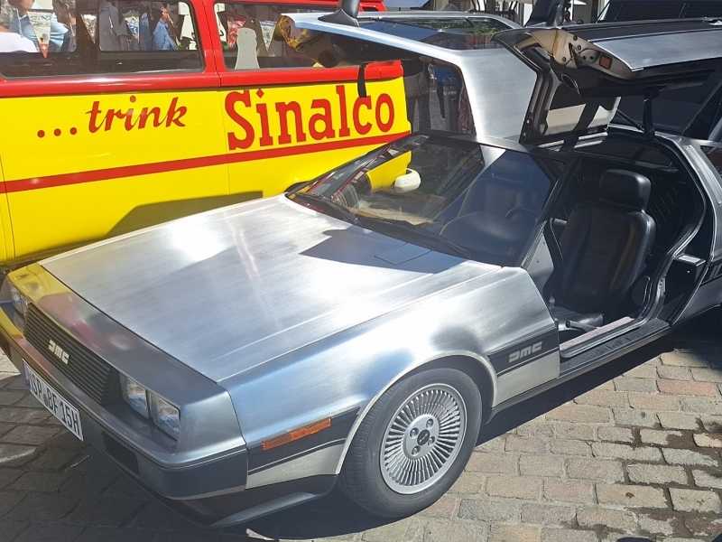 DMC DeLorean spotted in Würzburg