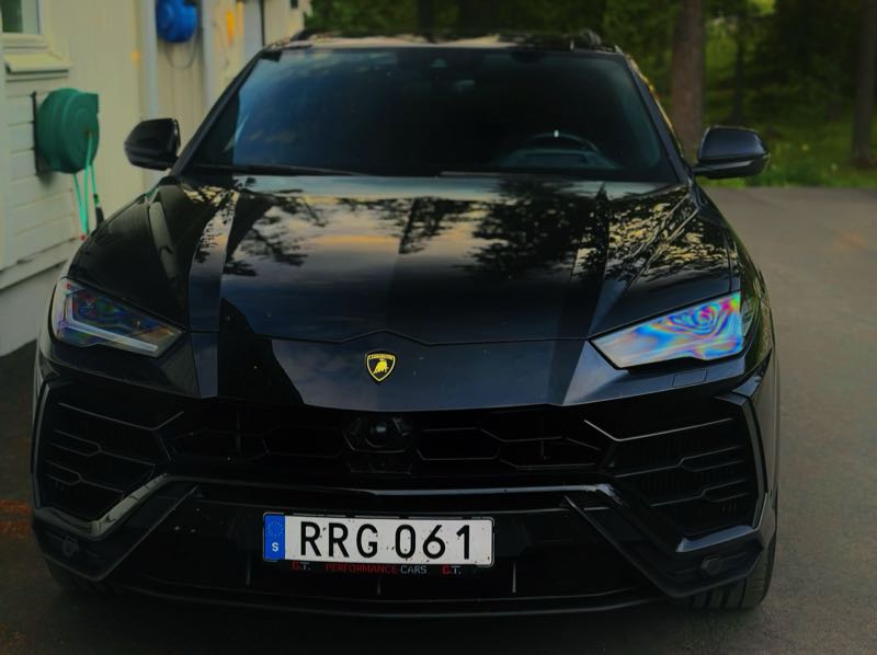 Lamborghini Urus (2021) spotted in Östersund, Sweden