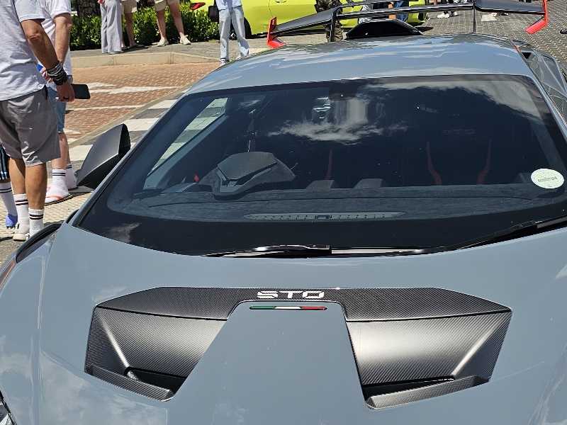 Lamborghini Huracán STO spotted in Kimberley
