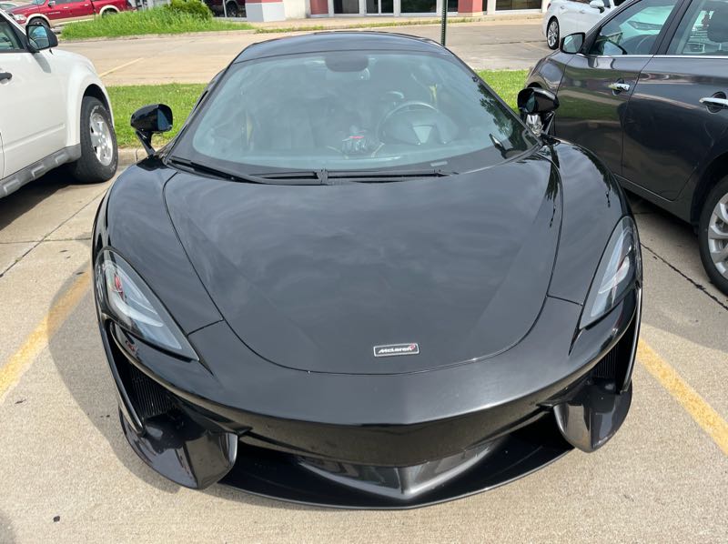McLaren 570S spotted in Columbia