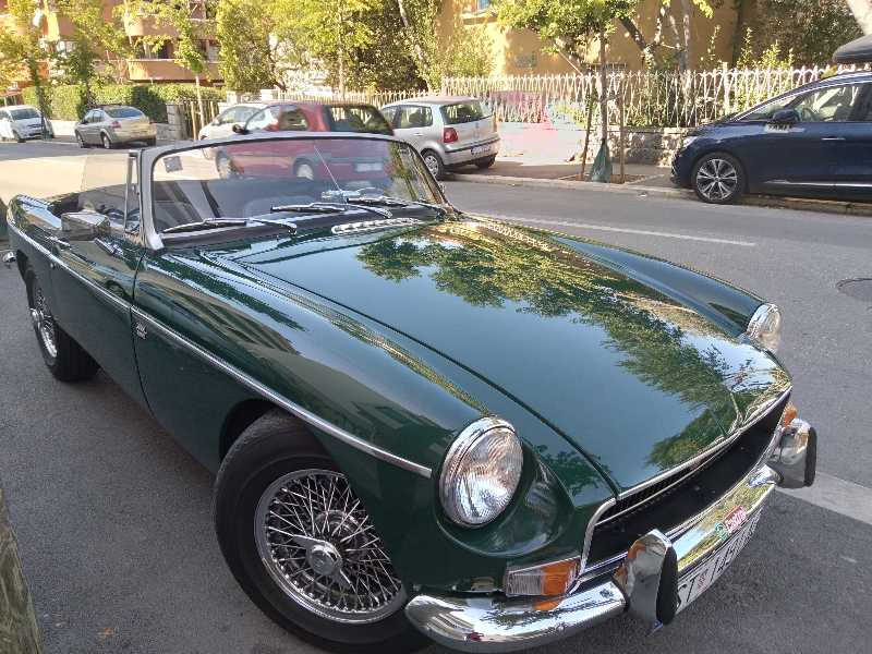 MG MGB (1972) spotted in Split, Croatia